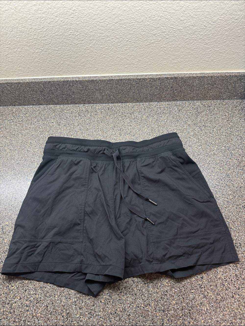 lululemon athletica Dance Studio high rise short